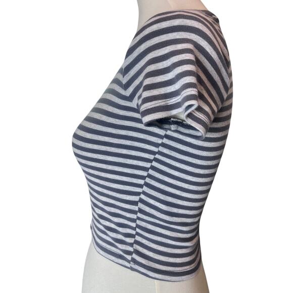 Hollister Striped Crop Top - Picture 2 of 3